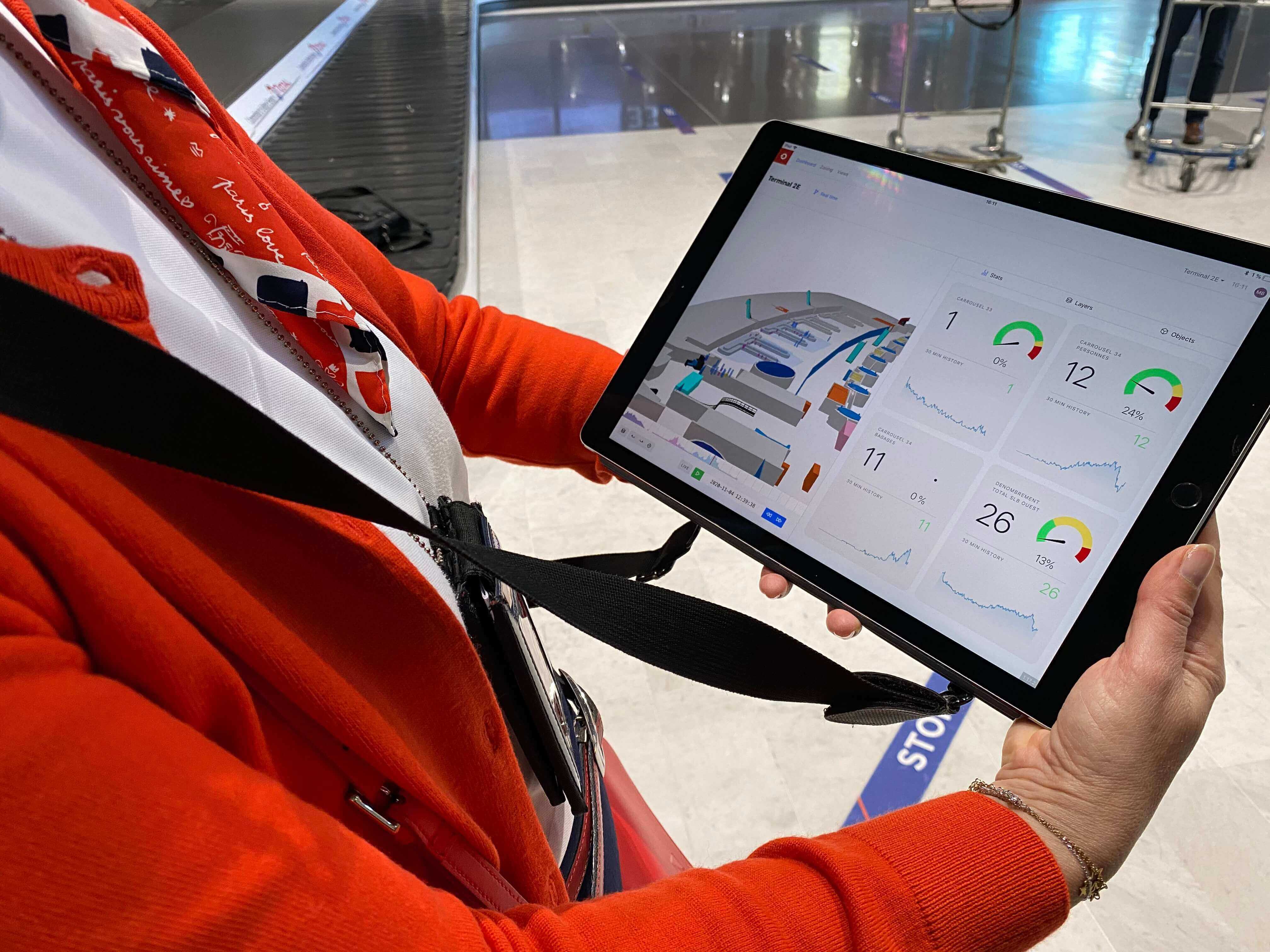 Mobile ground agent with Outsight LiDAR tablet